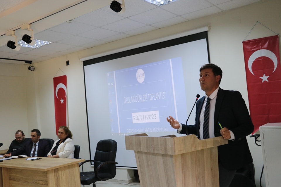 Milli Eğitim Müdürü İke, Değerlendirme Toplantısına katıldı
