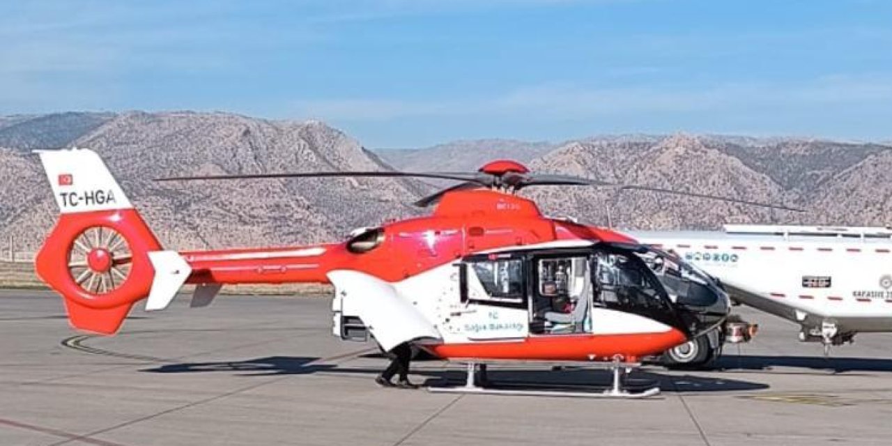 Şırnak’ta ambulans helikopter minik Ahmet için havalandı