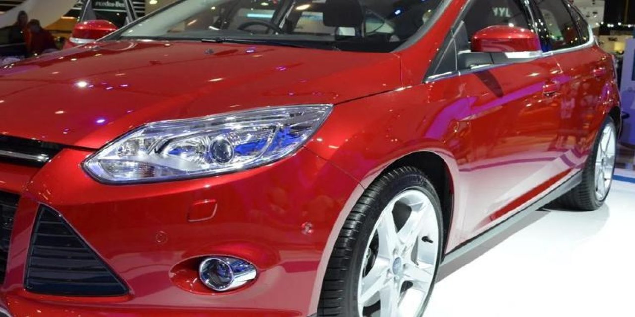 Ford Focus 2023'ü sevindiren indirimle bitiriyor! Bu fiyat listesi 1 ay sonra olmayacak