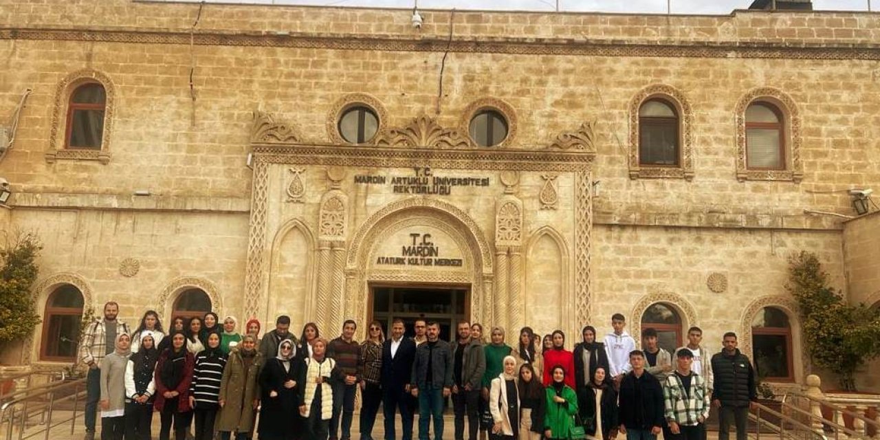 Şırnaklı Öğrencilerden Artuklu Üniversitesi’ne Tanıtım Gezisi