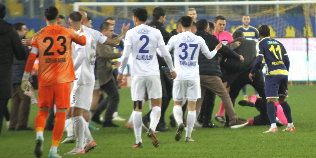 Yılmaz ve Çelik’ten Hakem Meler’e yapılan saldırıya kınama