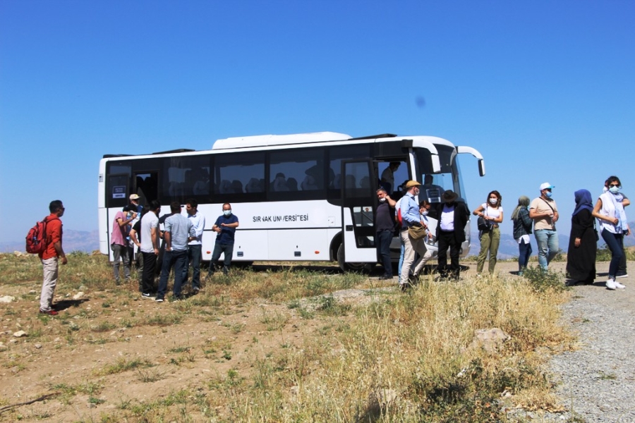 Şırnak'ta yerli ve yabancı 49 akademisyen, Nuh Tufanı ve Cudi Dağını araştırıyor