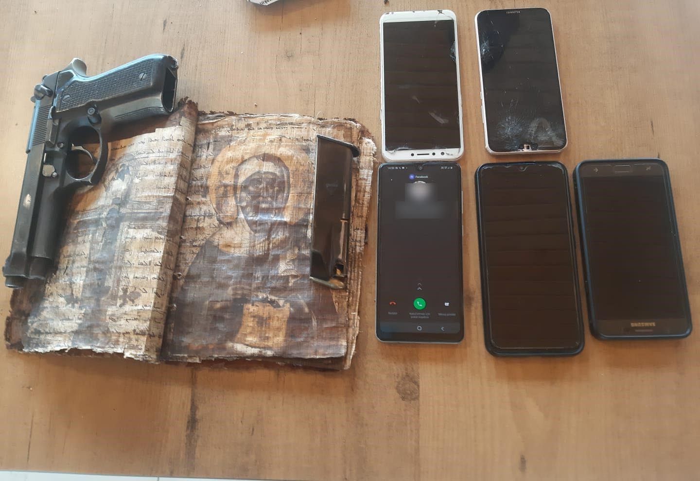 Ele geçirilen 2 bin yıllık İncil :Barnabas'ın kayıp incili mi?