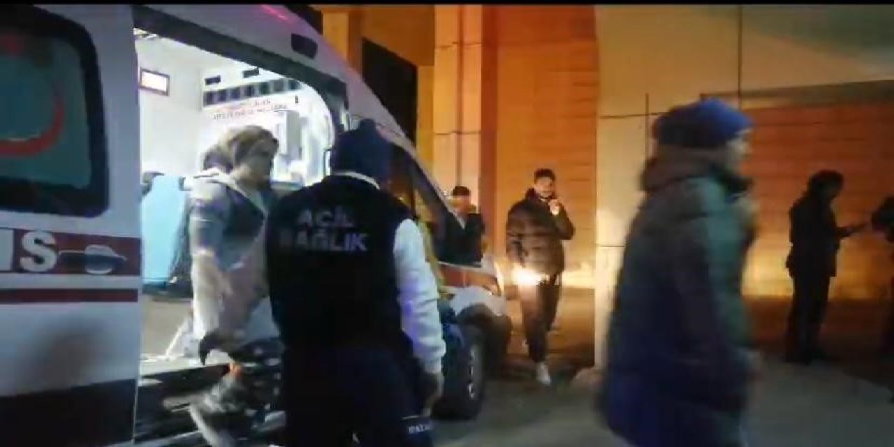 110 Öğrenci Yemekten zehirlendi