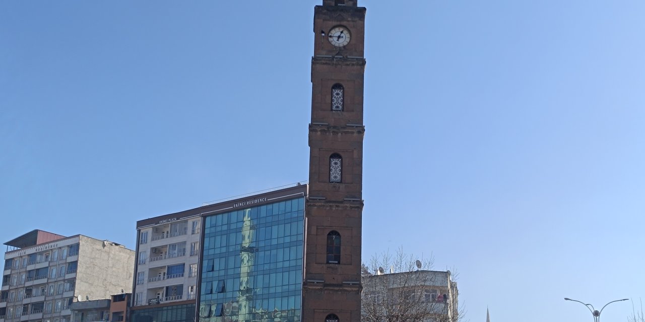 1000 yıllık saat  yeniden çalıştırıldı