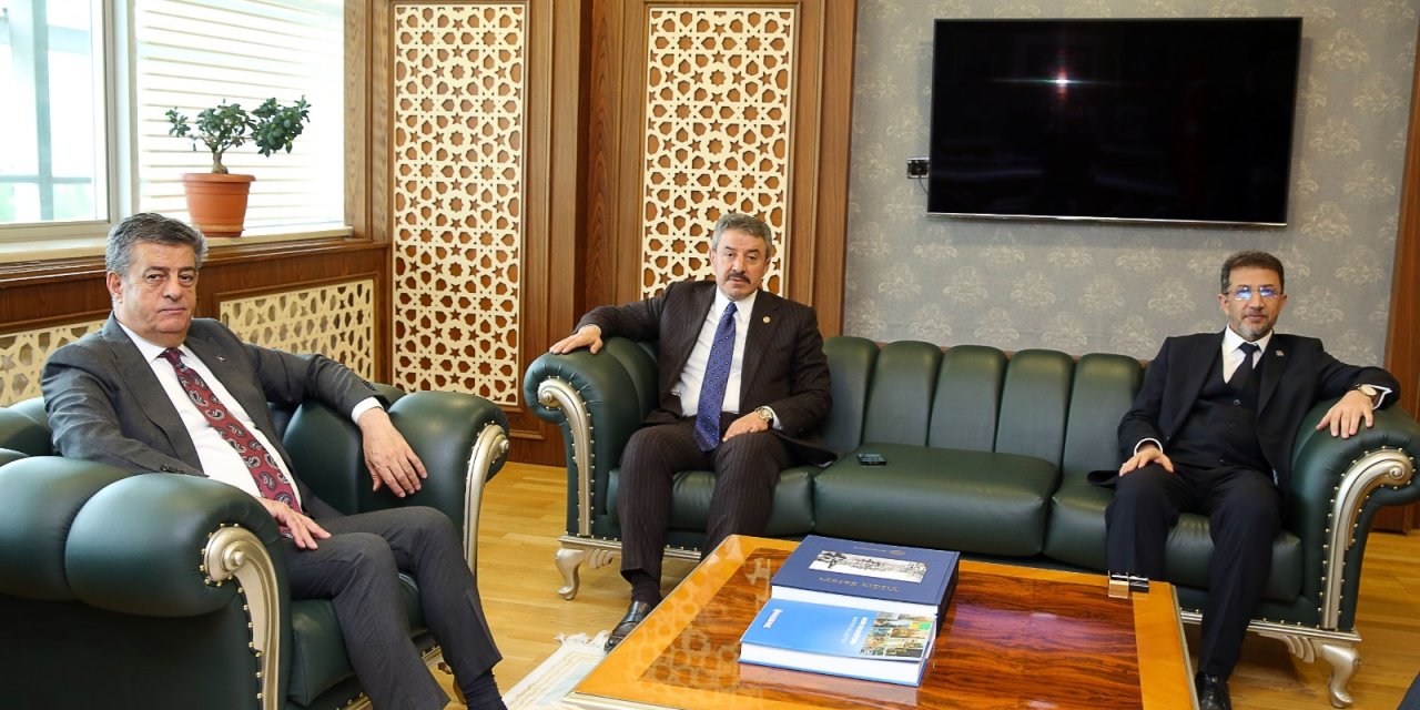 Vekil Tatar, Rektör Alkış ile biraraya geldi