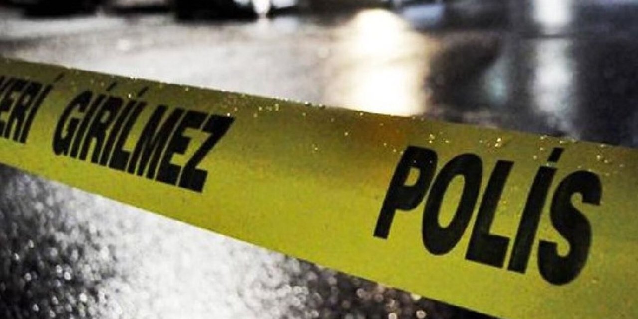 Polis Cumhurbaşkanlığı Sarayı'nı basıp İçişleri Bakanı ve Yardımcısını gözaltına aldı
