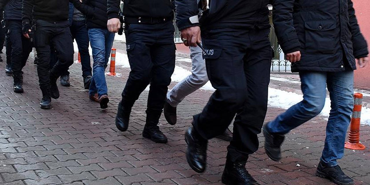 Şırnak'ta 'ruhsatsız silah' operasyonu! Çok sayıda gözaltı var