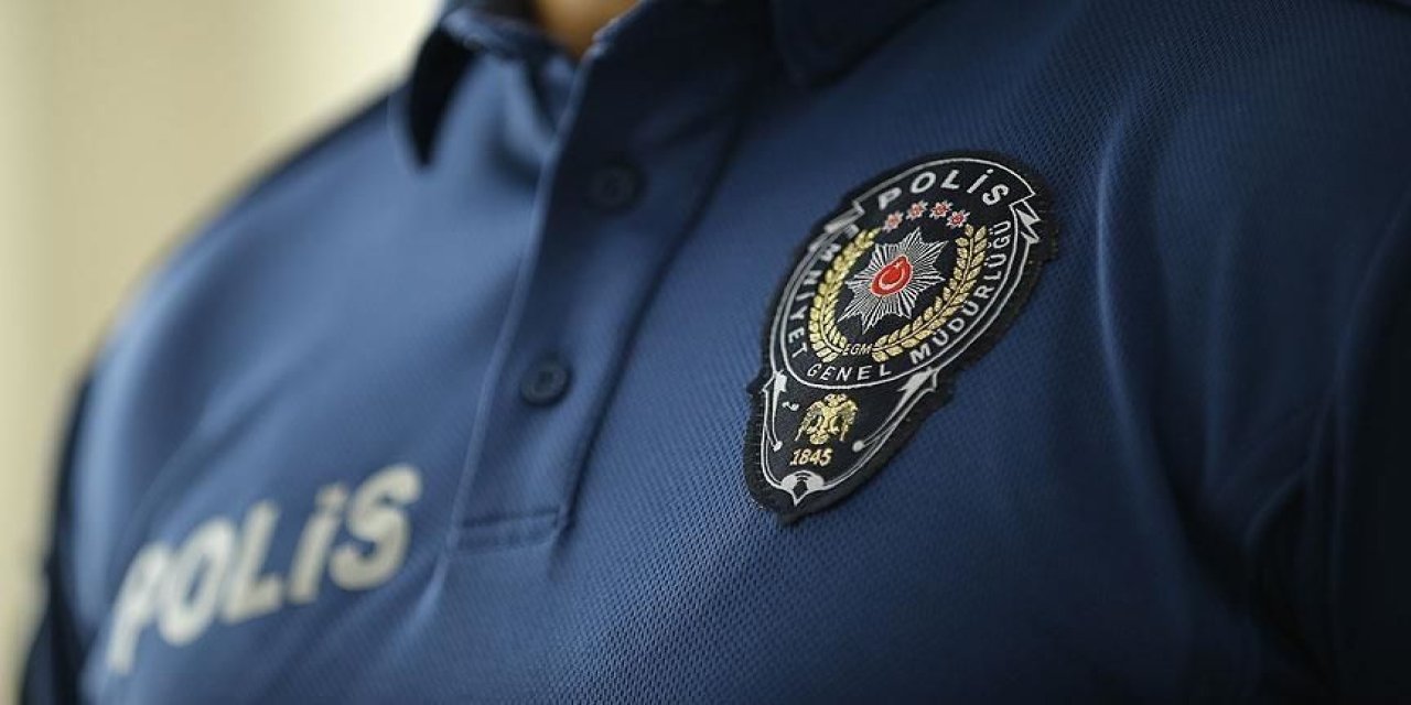 Polis Memuruna bıçaklı saldırı