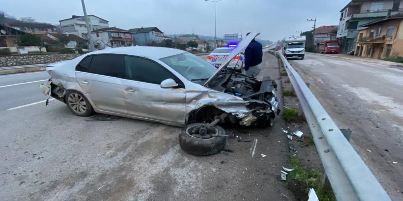 Köpeğe çarpmamak için kaza yaptı
