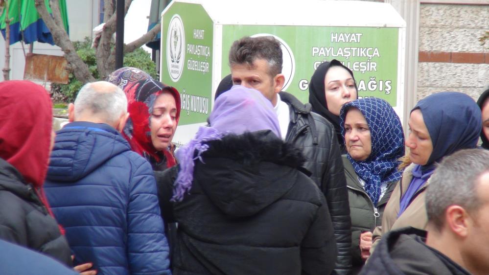 1 çocuk annesi genç kadın silahla vurularak öldürüldü