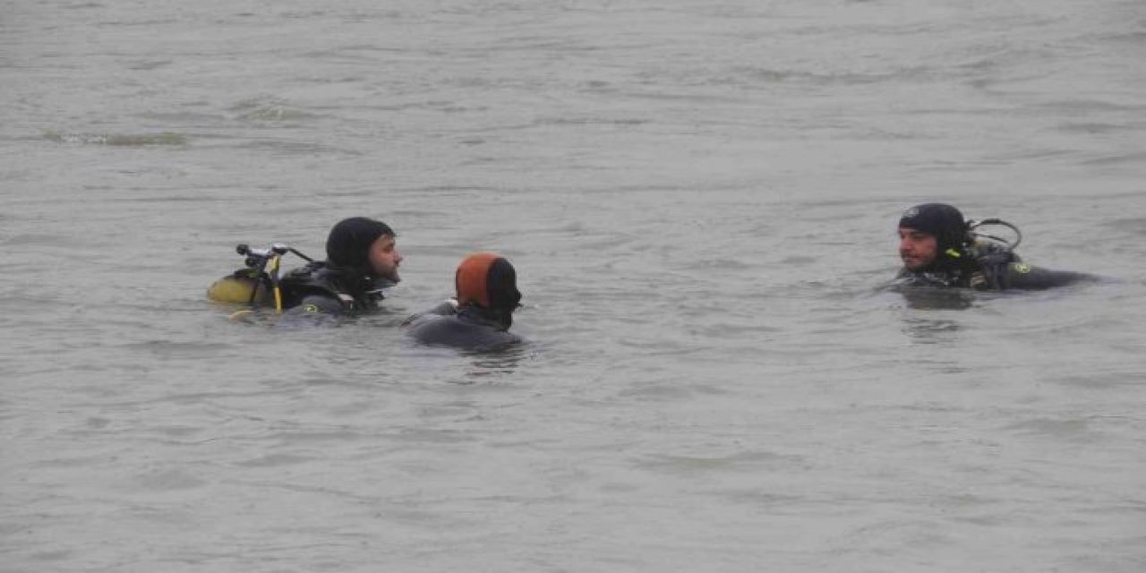 Dicle Nehri’ne atlayan genç kız kurtarıldı