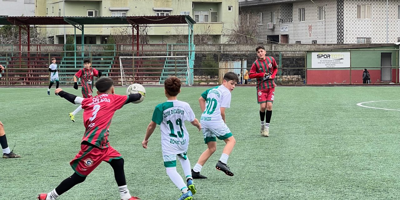 U14 Liginde Cizre Derbisini Dicle Spor Farklı Kazandı