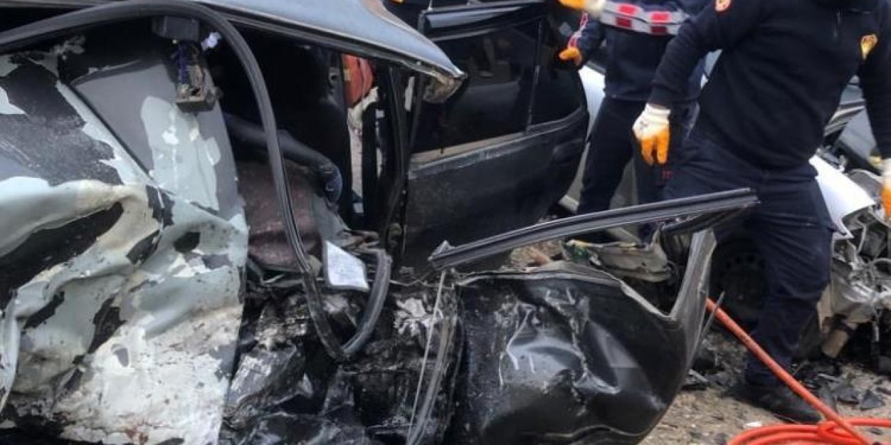 Trafik kazası: 1 ölü, 2 yaralı