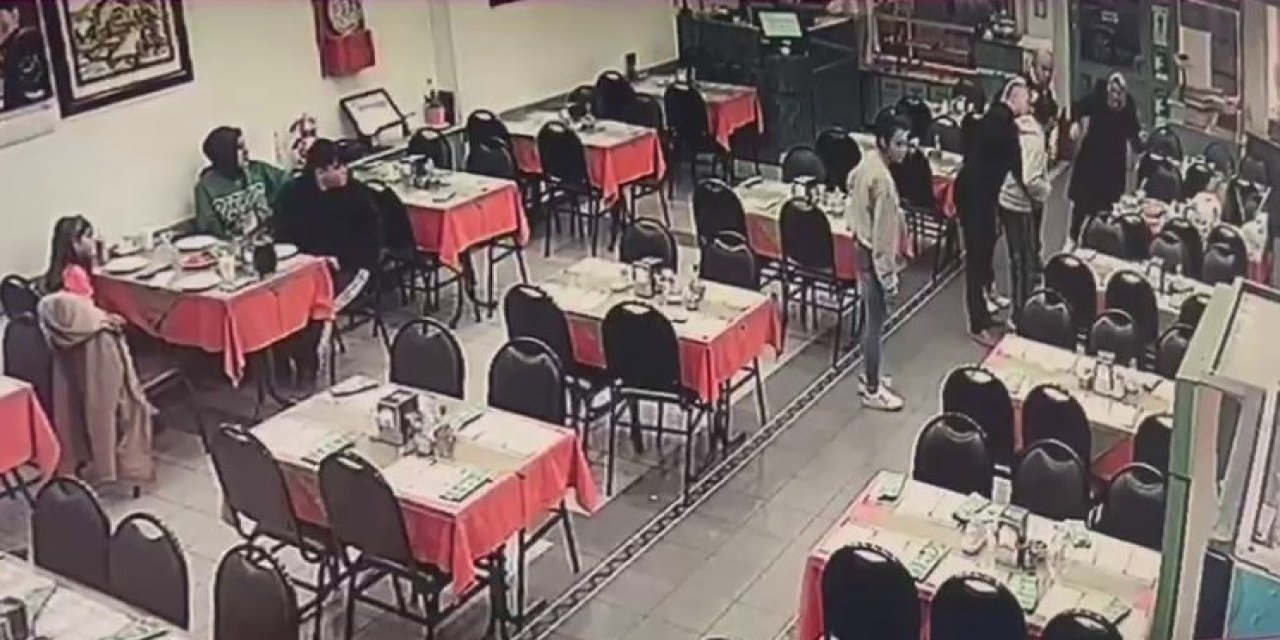 Heimlich Manevrası ile Restoran çalışanından hayat kurtaran müdahale
