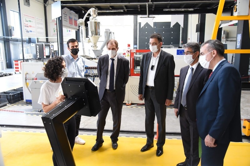 Model fabrika, imalat sektörüne ve KOBİ’lere kazanç sağlıyor
