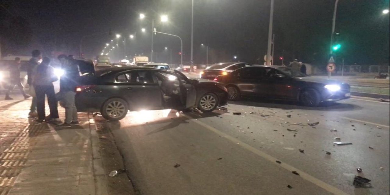 trafik kazası sonrası silahlar konuştu: 2 yaralı