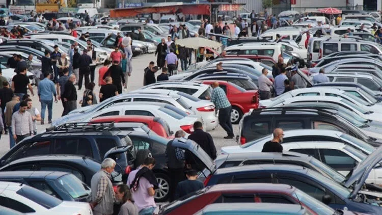 İkinci el araç piyasası kontak kapattı!Bakan çok alan yok