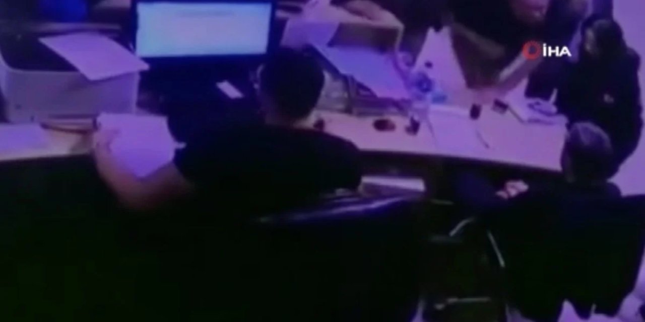 Sağlıkta şiddet bitmiyor,hasta tartıştığı doktoru darp etti