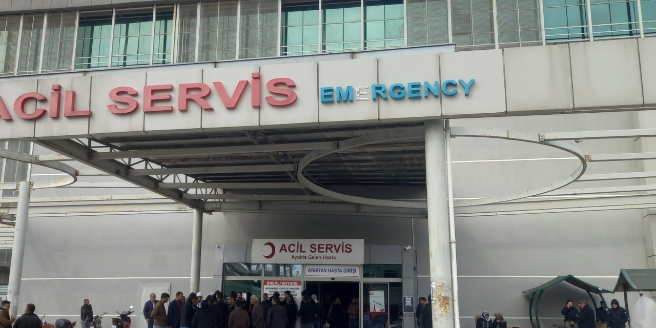 Muhtar adayı ve oğluna silahlı saldırı;1 ölü,1 yaralı