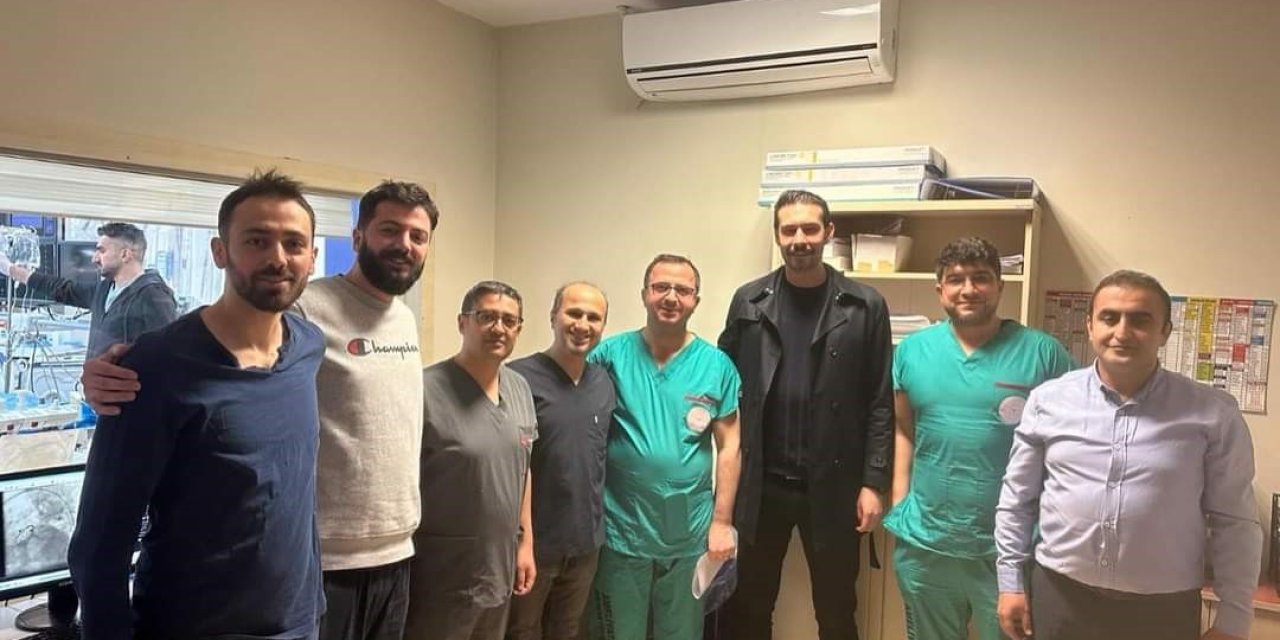 Kalp deliği olan hasta, ameliyatsız tedavi edildi