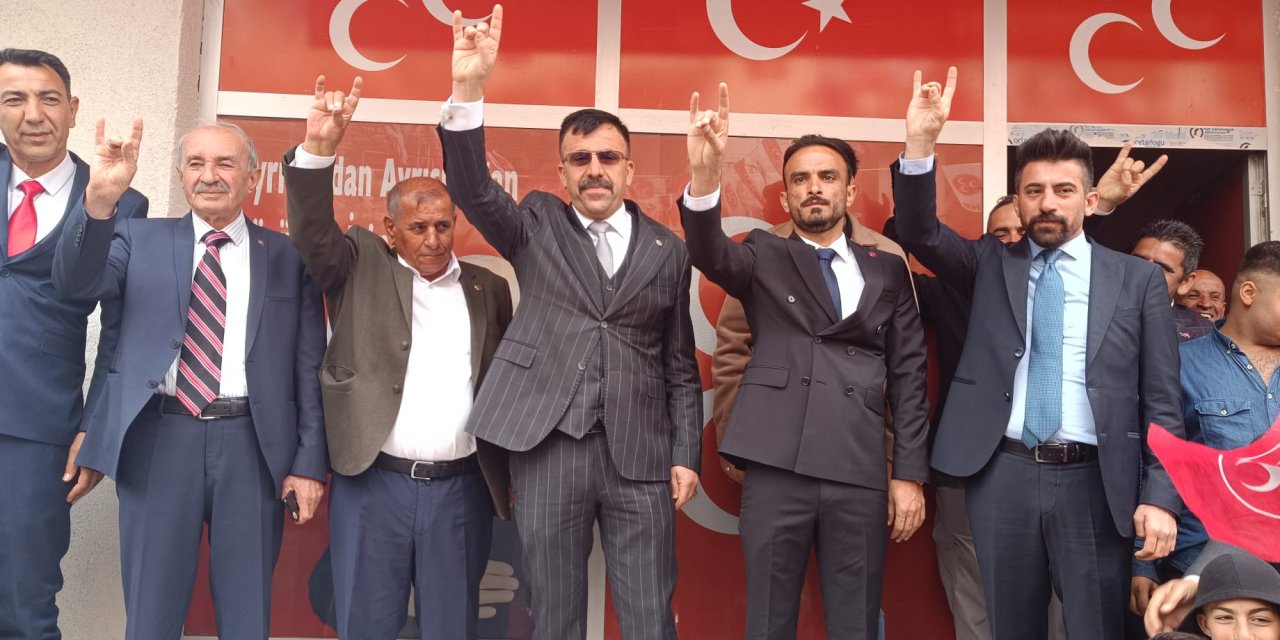 MHP'nin Görümlü Belde Seçim Ofisi Açılışı Mitinge Dönüştü