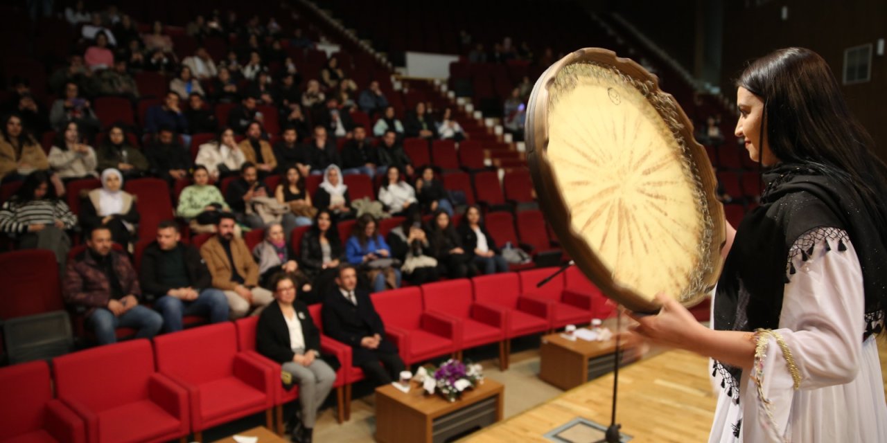 Şırnak Üniversitesi öğrencilerinden  8 Mart konseri