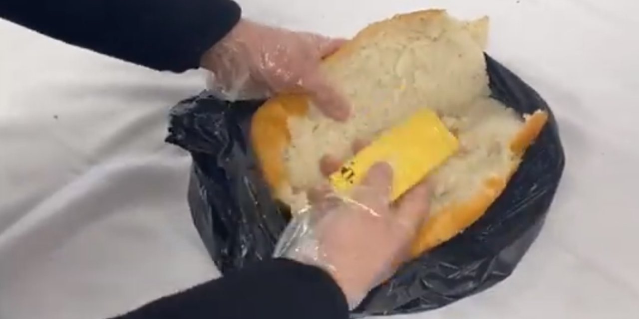 Habur’da ekmek arasında külçe altın yakalandı