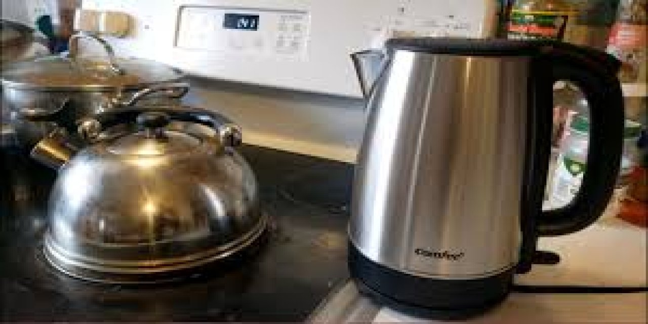 Sirke ile karıştırıp ekleyin, Kettle’daki kirece 5 dakikada veda edin