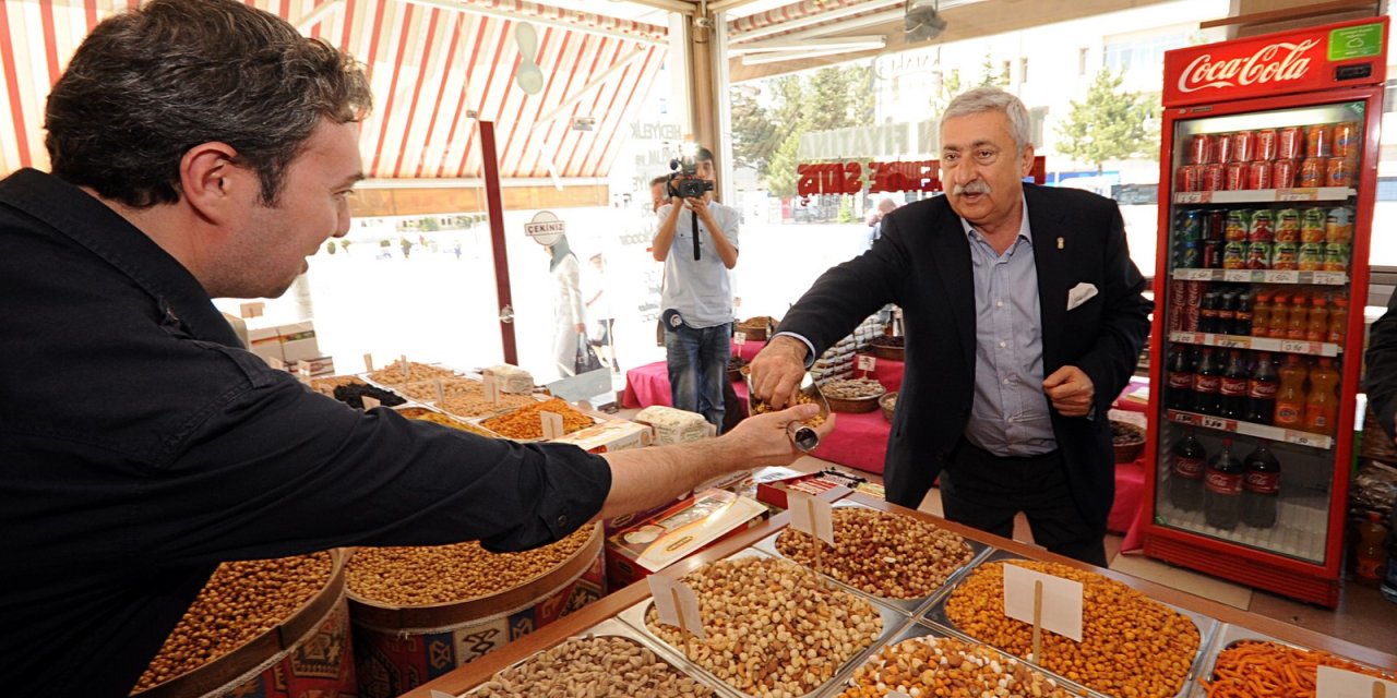 “Çarşı pazarda bayram hareketliliği şimdiden başladı”