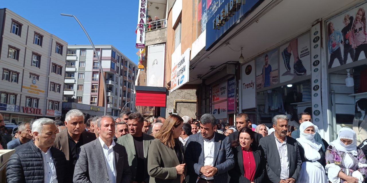 DEM PARTİ, “SEÇİMLERİ KABUL ETMİYORUZ”