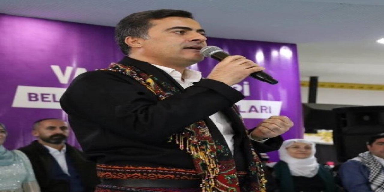 SON DAKİKA | YSK, Van’da mazbatanın DEM Parti adayına verilmesine karar verdi.