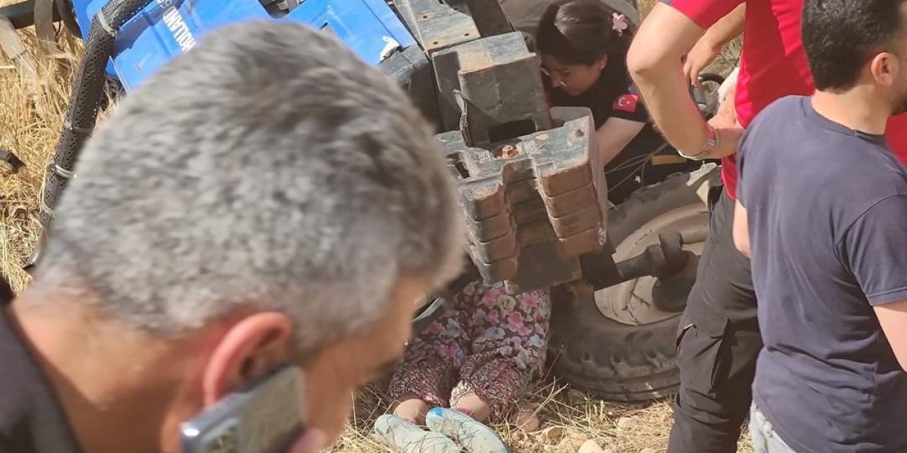 Siirt'te devrilen traktörün sürücüsü hayatını kaybetti