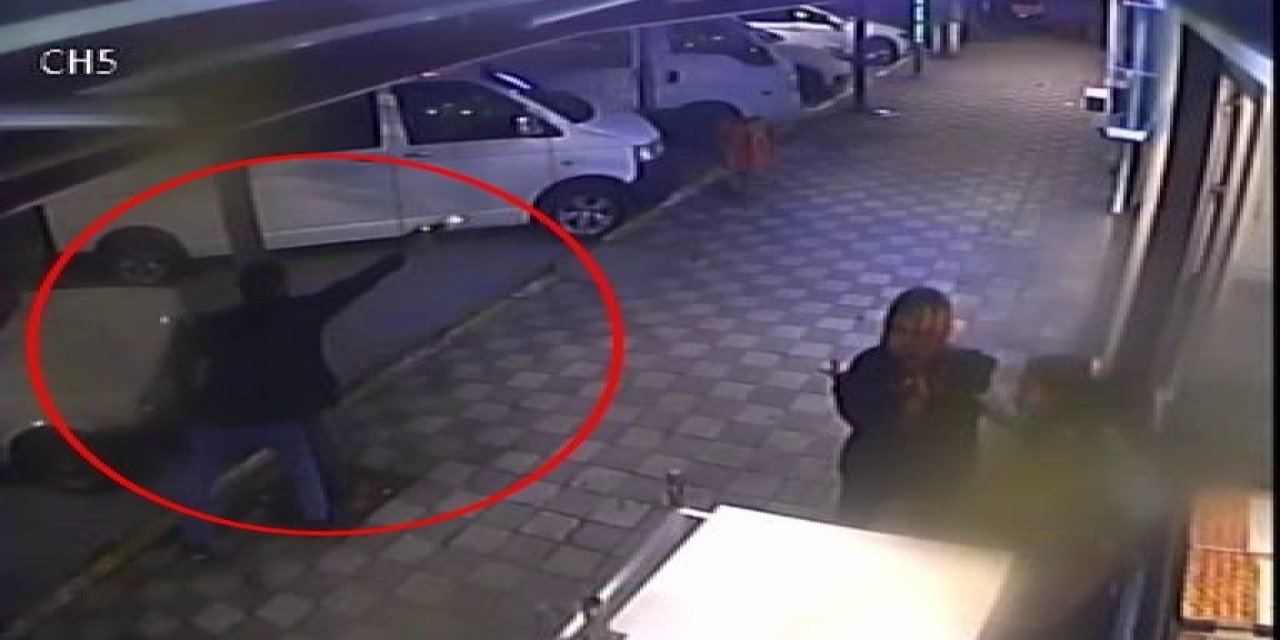 Kadınların sözlü kavgası, kocalarının silahlı çatışmasına döndü