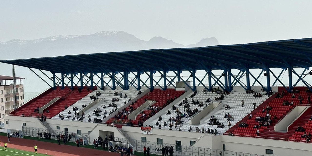 Şırnak Petrolspor, Kayabağlar Spor'u 3-2 Mağlup Etti :Tribünlerde Yalnızlık Hakim