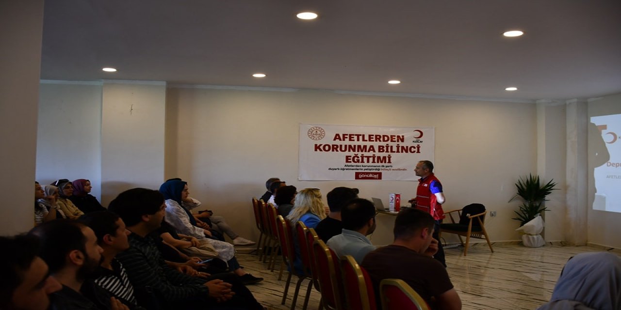 Cizre’de 2600 Öğretmene “Afetlerden Korunma Bilinci’’ eğitimi verilecek