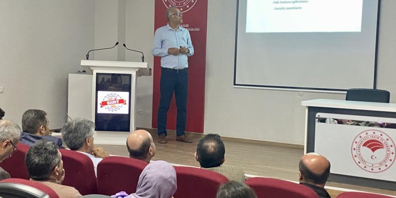 Siirt Fıstığı üretimine yönelik eğitimler devam ediyor