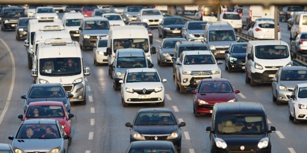 Bu araçlar artık trafiğe çıkamayacak; Bakanlık harekete geçti. Dikkat etmeniz gerekiyor