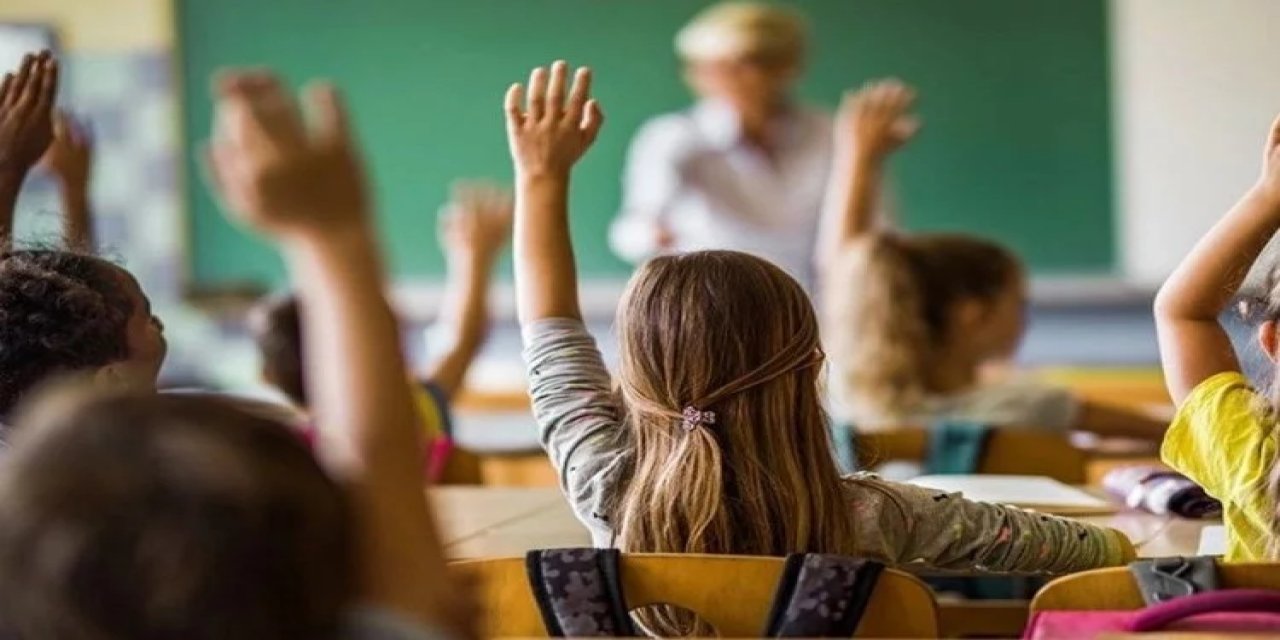 Müfredat değişikliği hangi sınıflarda geçerli?  İşte MEB'in yeni müfredat içeriği ve maddeleri
