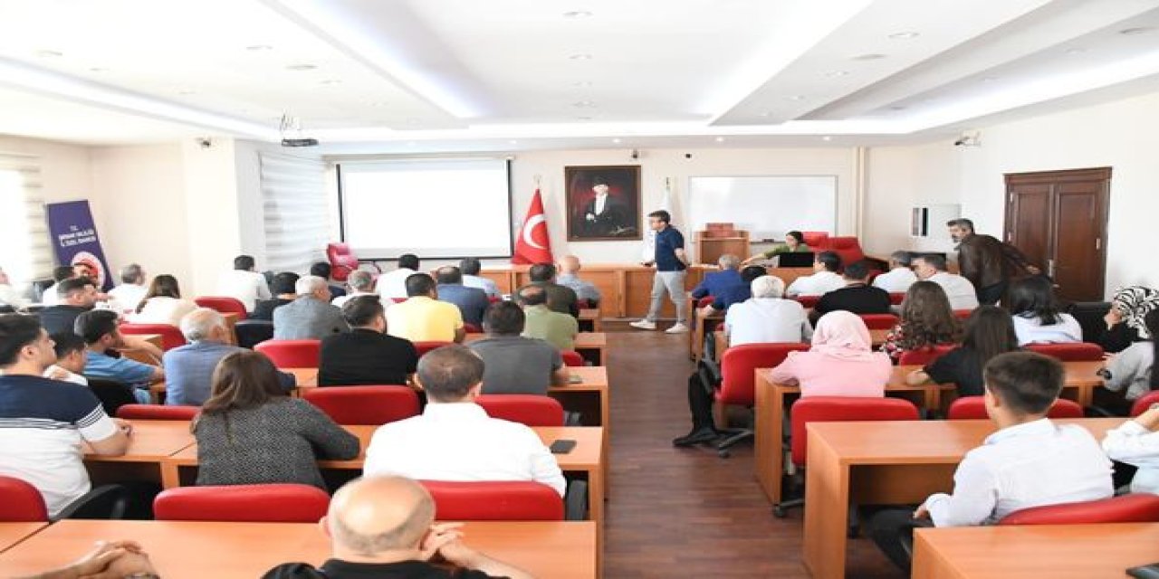 Şırnak’ta Özel İdare Personeline İş Sağlığı ve Güvenliği Temel Eğitimi verildi