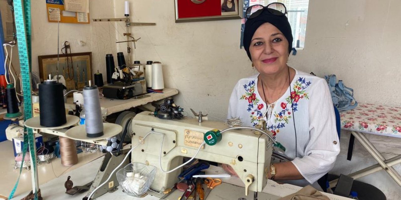 Kocası harçlık vermeyince kendi dükkanını açan kadın, 36 yıldır mesleğini icra ediyor.