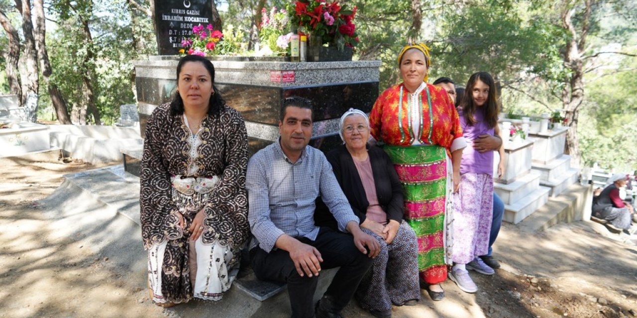 Asırlardır Hıdırellez'ı mezarlıkta kutluyorlar