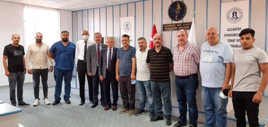 REKTÖR ÖZAYDIN’DAN AYAKKABICILAR ODASI'NA ZİYARET