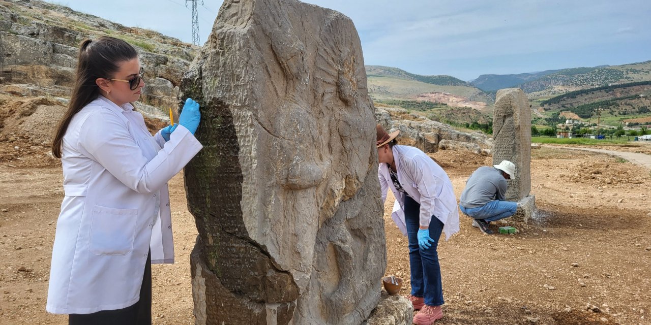 2 bin 100 yıllık steller Perre Antik Kent'te sergilenecek