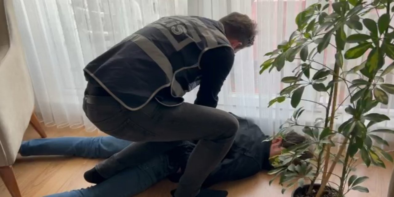 Sosyal Medyada İş Arayanları Dolandıran Çete Çökertildi: 15 Tutuklama