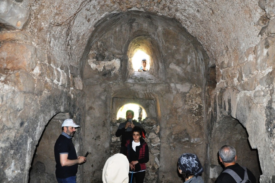 Şırnak Gabar Dağında bin 700 yıllık manastır keşfedildi