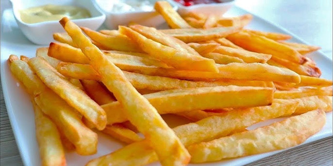 Yağ çekmeden patates kızartması yapmanın püf noktası! Yağa eklenmeliymiş