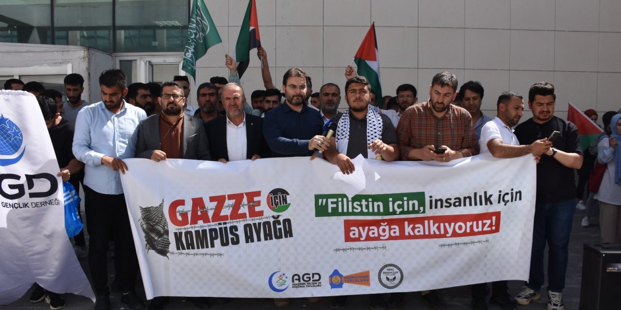 Şırnak Üniversitesi öğrencileri, İsrail'in Filistin'e yönelik saldırılarını protesto etti