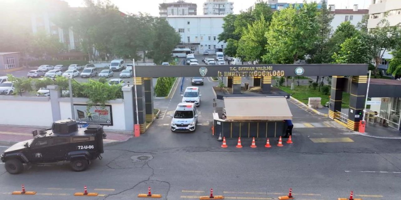 Batman'da Çevrim İçi Taciz Operasyonu: 9 Şüpheli Gözaltında