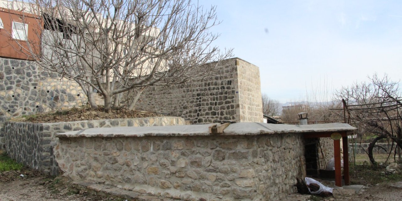 Şırnak'ın Coğrafi İşaretli Dergûl Susam Tahini Sofralarda Yerini Alıyor